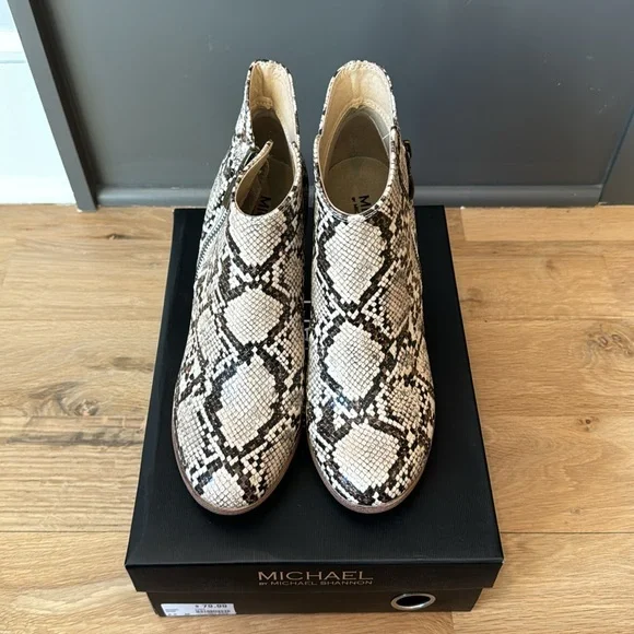 Michael Shannon • Ginnie Snake Skin Booties • 8.5 - Picture 3 of 5